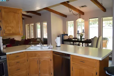 1428 Joyce Pl, Exeter, CA 93221 photo 14
