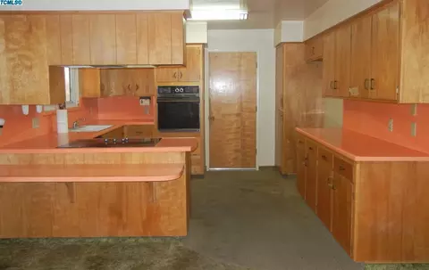 104 Bryant Ct, Exeter, CA 93221 photo 8