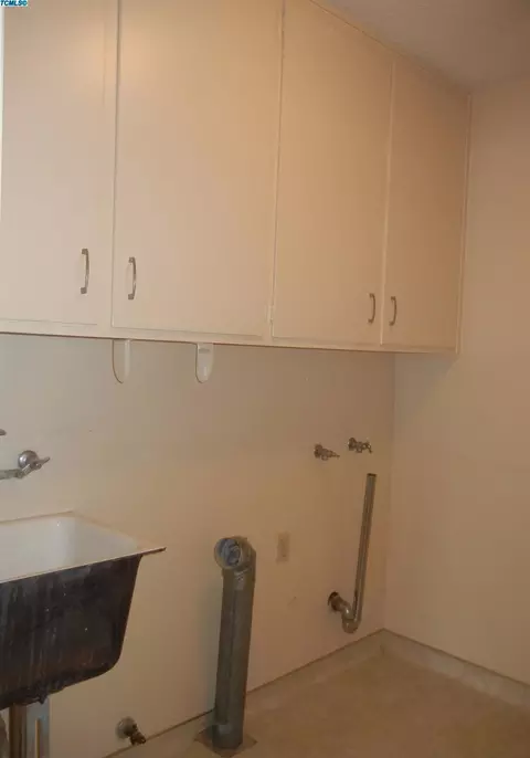 104 Bryant Ct, Exeter, CA 93221 photo 12