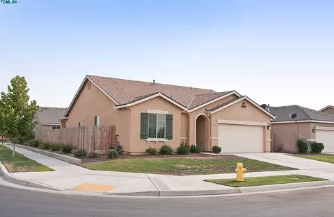 3943 E Mary Ave, Visalia, CA 93292 photo 1