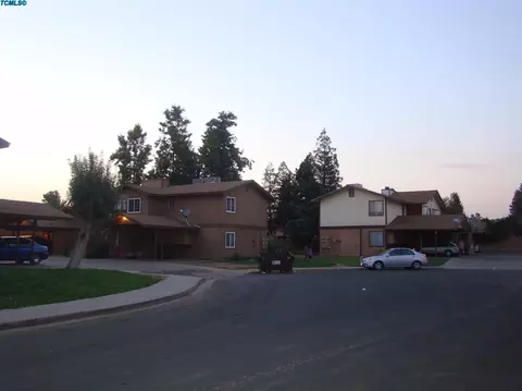 809 Monarch Cir, Exeter, CA 93221 photo 2
