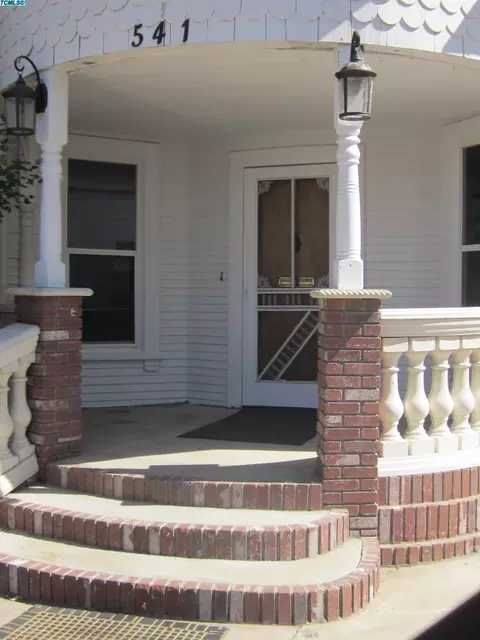 541 S Kaweah Ave, Exeter, CA 93221 photo 6