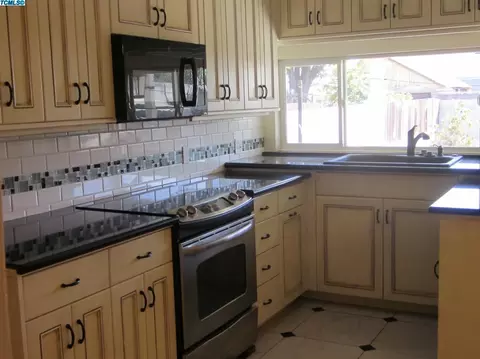 541 S Kaweah Ave, Exeter, CA 93221 photo 10