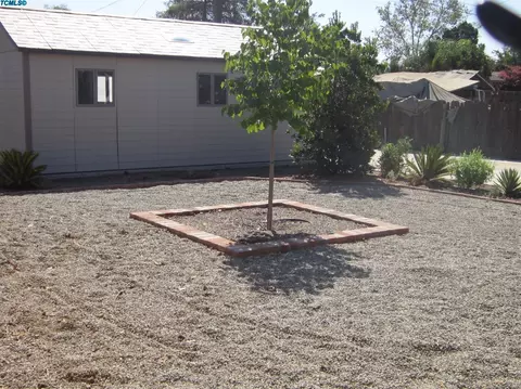 541 S Kaweah Ave, Exeter, CA 93221 photo 18