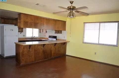 1103 Belinda Dr, Lemoore, CA 93245 photo 22