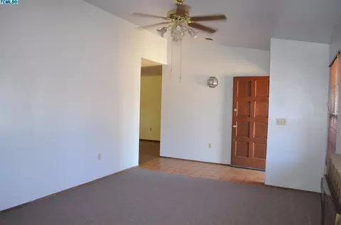 1103 Belinda Dr, Lemoore, CA 93245 photo 6