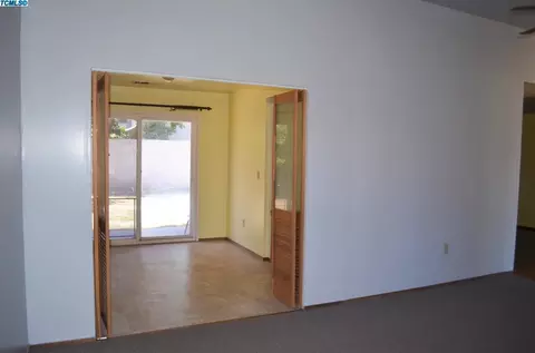 1103 Belinda Dr, Lemoore, CA 93245 photo 8