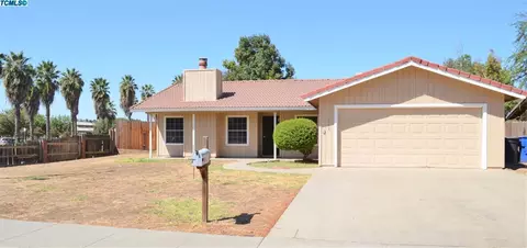1103 Belinda Dr, Lemoore, CA 93245 photo 1