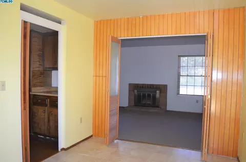 1103 Belinda Dr, Lemoore, CA 93245 photo 9