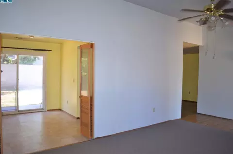 1103 Belinda Dr, Lemoore, CA 93245 photo 7