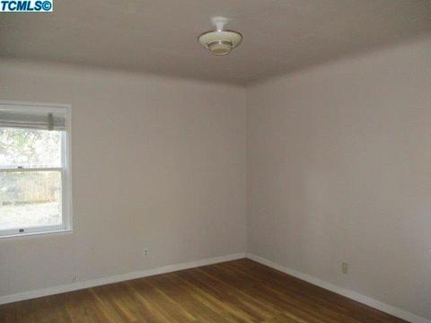 625 B St, Lemoore, CA 93245 photo 13