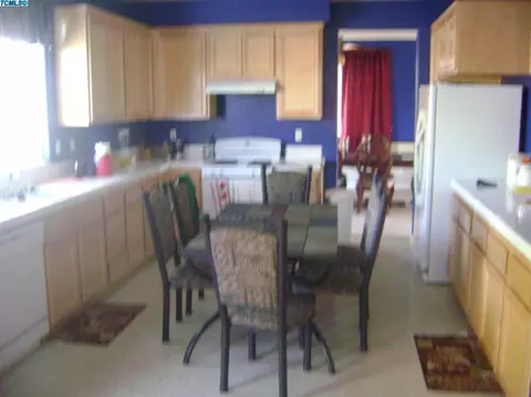 151 Sierra Ave, Corcoran, CA 93212 photo 9