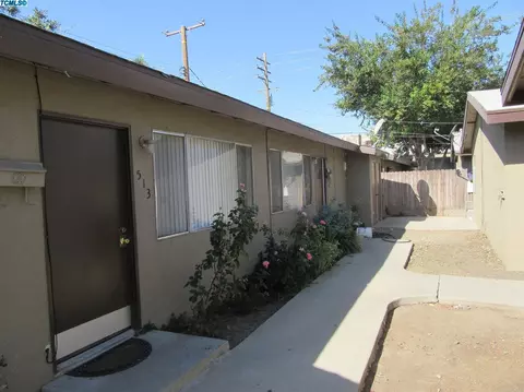 519 E Cypress Ave, Visalia, CA 93292 photo 2