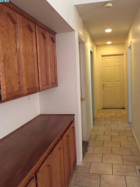 3525 E Sycamore Ave, Visalia, CA 93292 photo 5