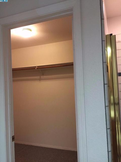 3525 E Sycamore Ave, Visalia, CA 93292 photo 13