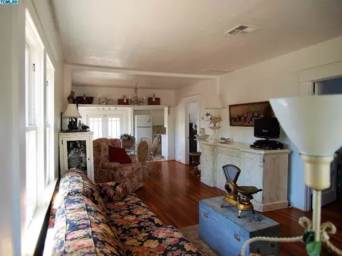 560 E Palm St, Exeter, CA 93221 photo 9