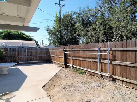 560 E Palm St, Exeter, CA 93221 photo 25