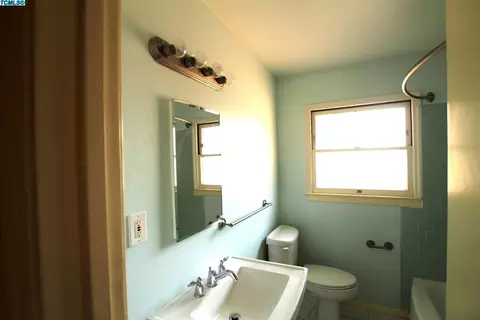 2744 E College Ave, Visalia, CA 93292 photo 8