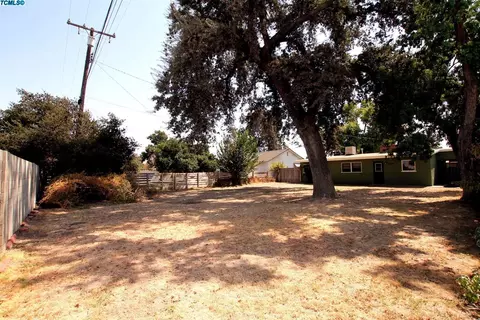 2744 E College Ave, Visalia, CA 93292 photo 14