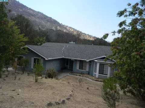 40917 Quail Dr, Three Rivers, CA 93271 photo 3