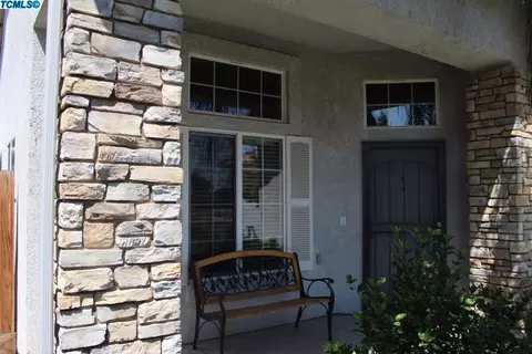 2026 E Levin Ave, Tulare, CA 93274 photo 3