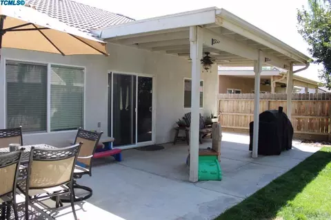 2026 E Levin Ave, Tulare, CA 93274 photo 4