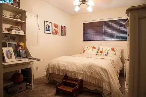 216 E Berkeley Ave, Tulare, CA 93274 photo 11