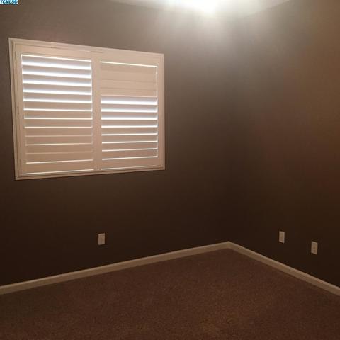 736 E La Vida Ave, Visalia, CA 93292 photo 19