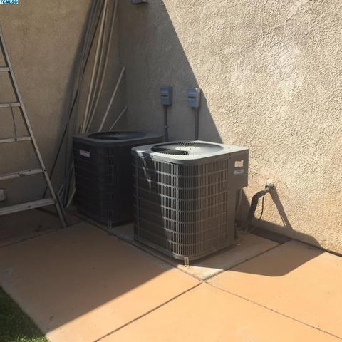 736 E La Vida Ave, Visalia, CA 93292 photo 24