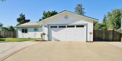 1429 Joyce Pl, Exeter, CA 93221 photo 3