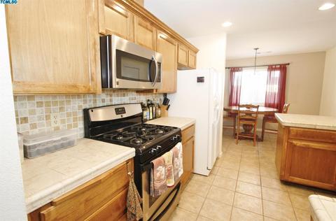1429 Joyce Pl, Exeter, CA 93221 photo 5