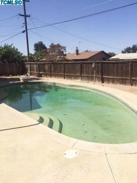 122 W Spring Ln, Lemoore, CA 93245 photo 15
