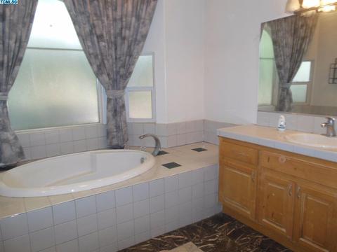 480 Westgate Pl, Lemoore, CA 93245 photo 18