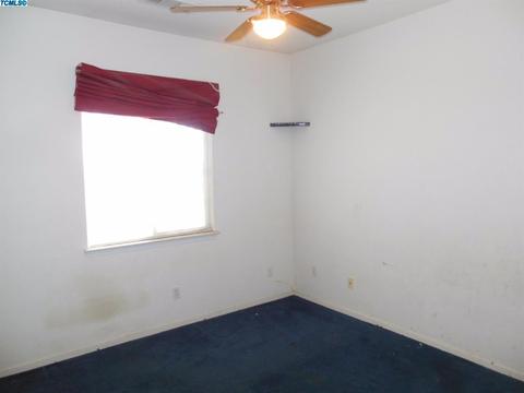 480 Westgate Pl, Lemoore, CA 93245 photo 5