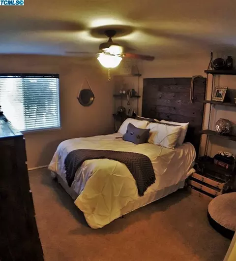 4220 E Feemster Ave, Visalia, CA 93292 photo 7