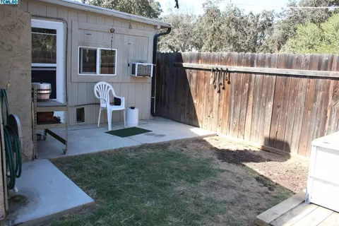 1330 E Sunnyview Ave, Visalia, CA 93292 photo 19