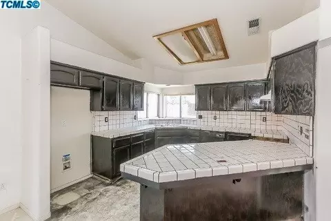 224 Riviera Dr, Lemoore, CA 93245 photo 8