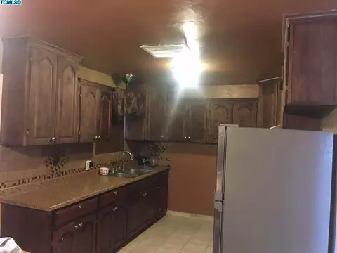 8083 Griggs Ave, Dinuba, CA 93618 photo 2