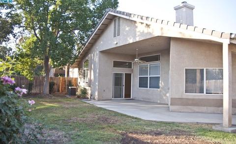 1335 E Parkview Ct, Visalia, CA 93292 photo 36
