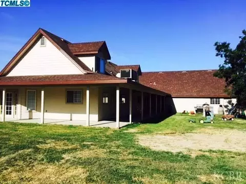4860 E Letson, Laton, CA 93242 photo 2