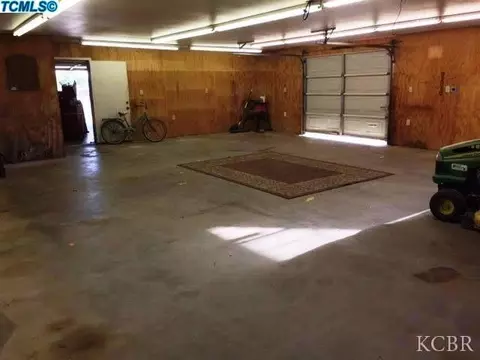 4860 E Letson, Laton, CA 93242 photo 14