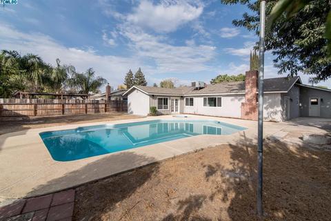 2445 S Hall St, Visalia, CA 93277 photo 18
