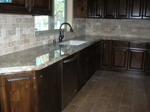 40744 Cherokee Oaks Dr, Three Rivers, CA 93271 photo 18