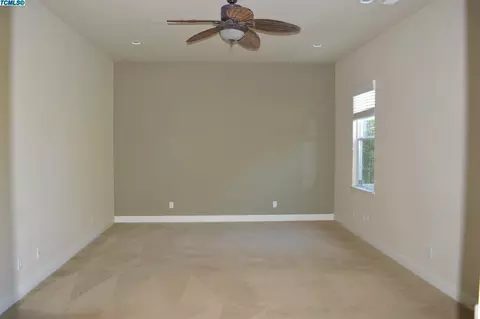 1898 N Filbert Ave, Clovis, CA 93619 photo 17