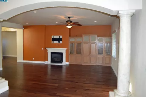 1898 N Filbert Ave, Clovis, CA 93619 photo 9