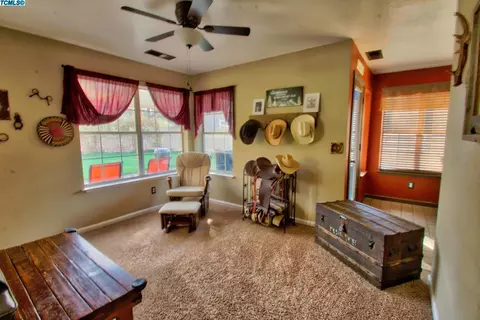 33246 Globe Dr, Springville, CA 93265 photo 6