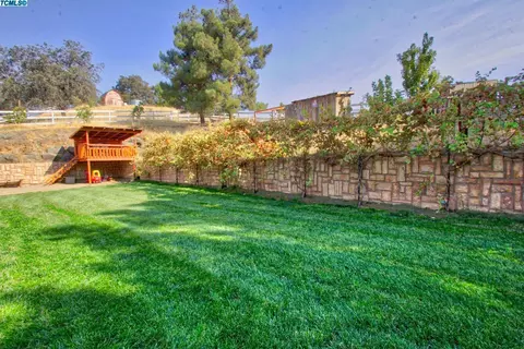 33246 Globe Dr, Springville, CA 93265 photo 23