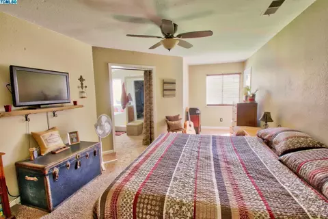 33246 Globe Dr, Springville, CA 93265 photo 14