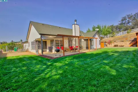 33246 Globe Dr, Springville, CA 93265 photo 22