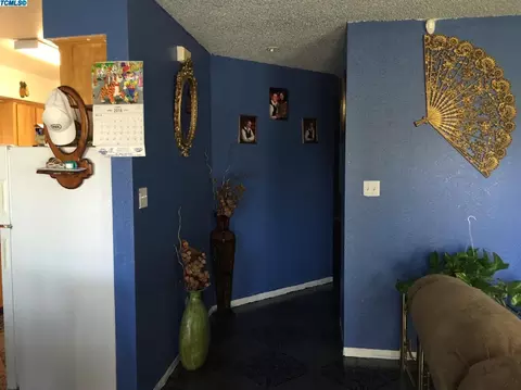 918 E Azalea Ct, Earlimart, CA 93219 photo 7